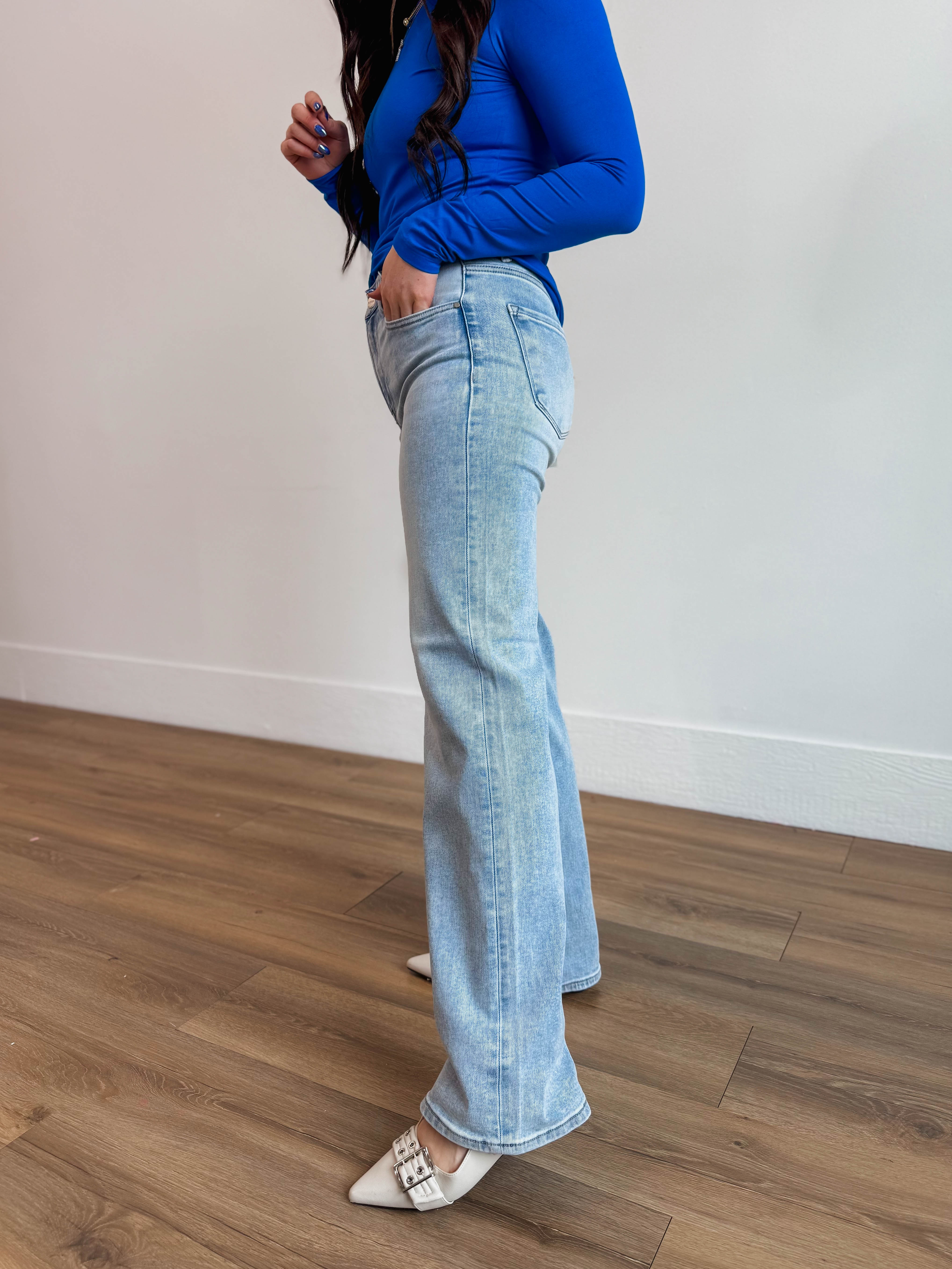 Avery High Rise 90's Wide Leg Denim - Image 4