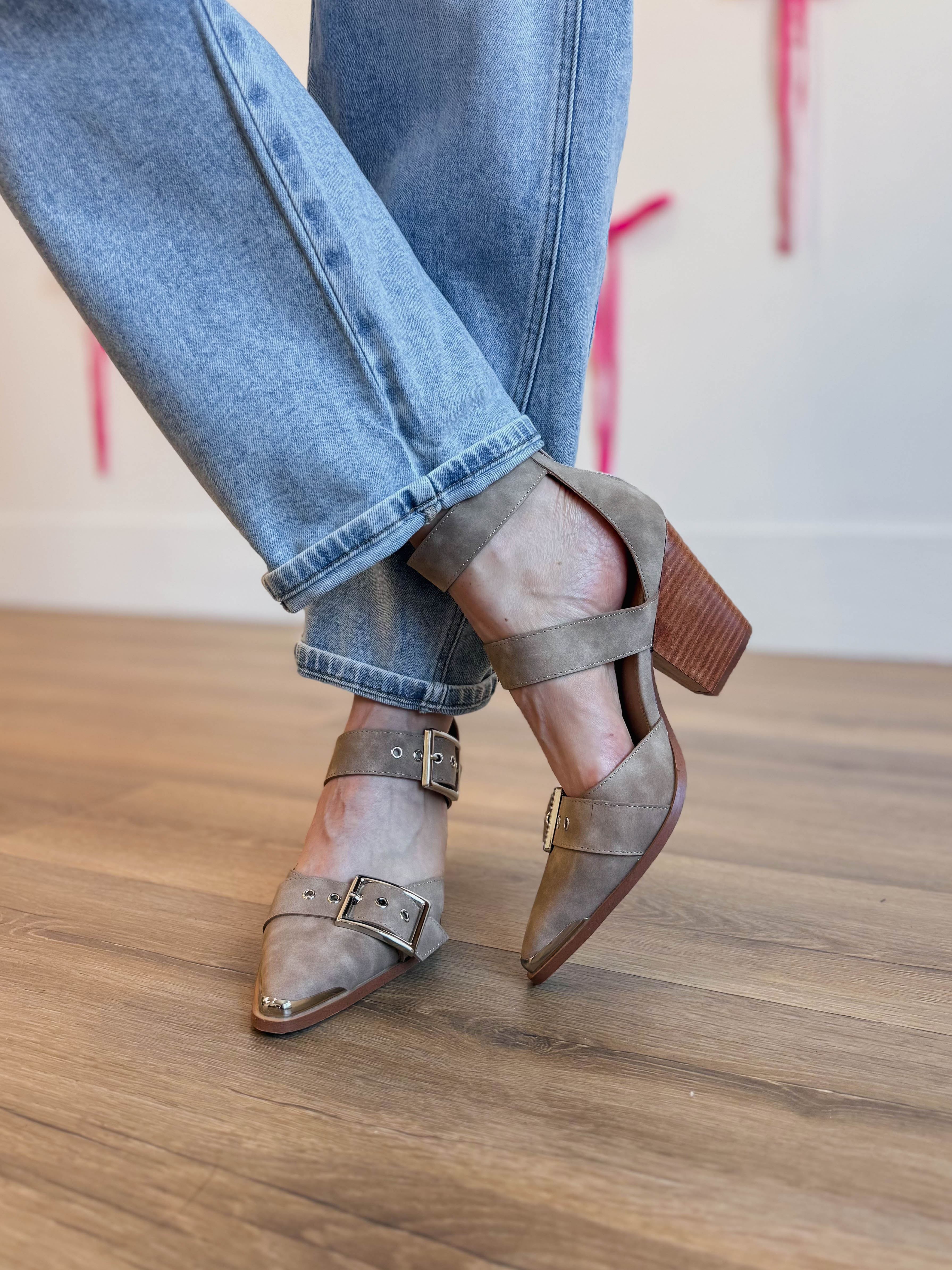 Hendrix Heel - Image 3