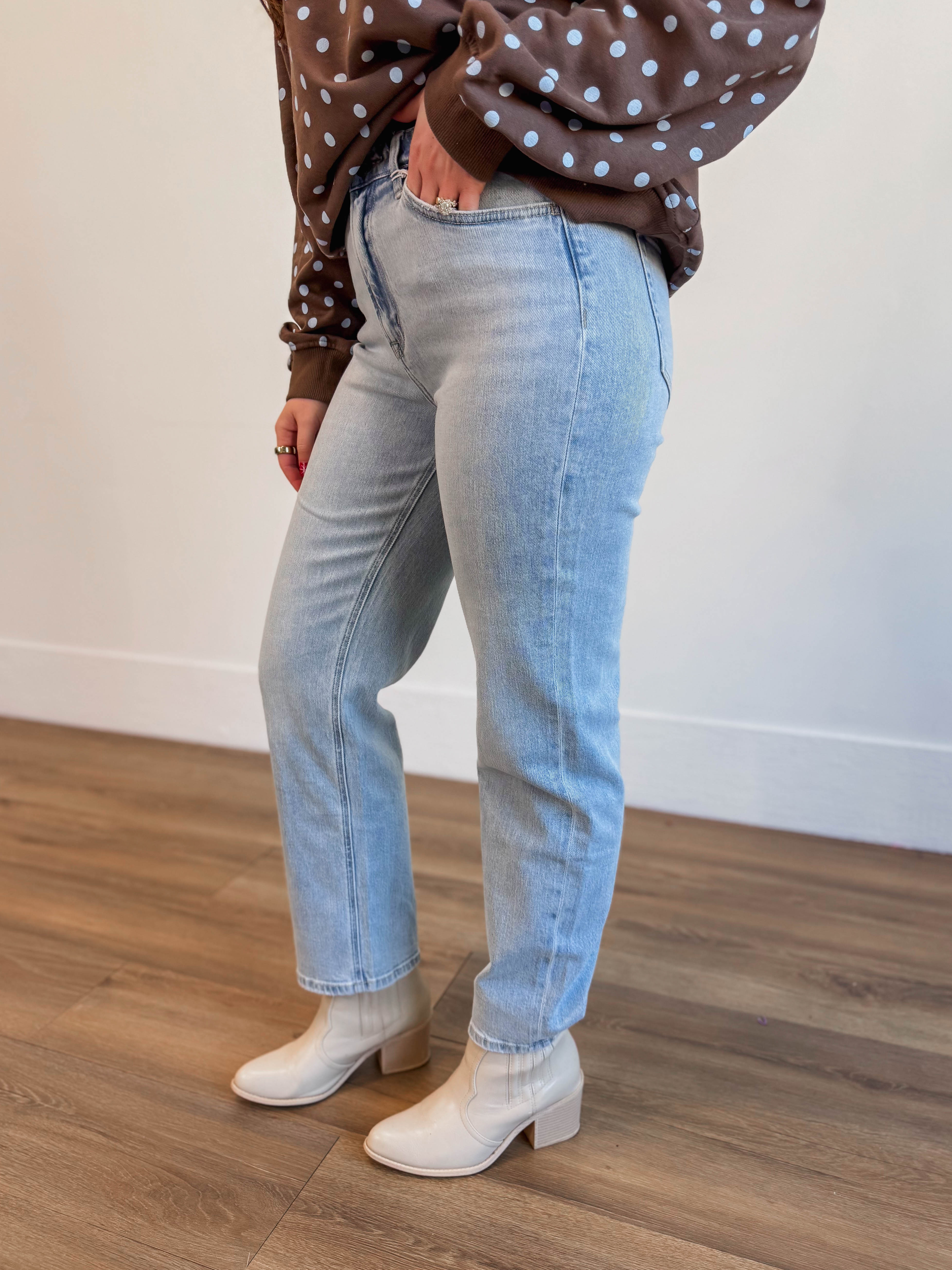 Hendrix High Rise Tapered Leg Denim - Image 5